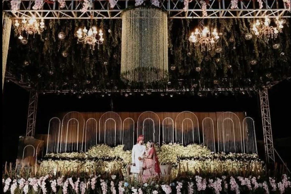 Five-Day Wedding Calendar at Mangli Lake Farm