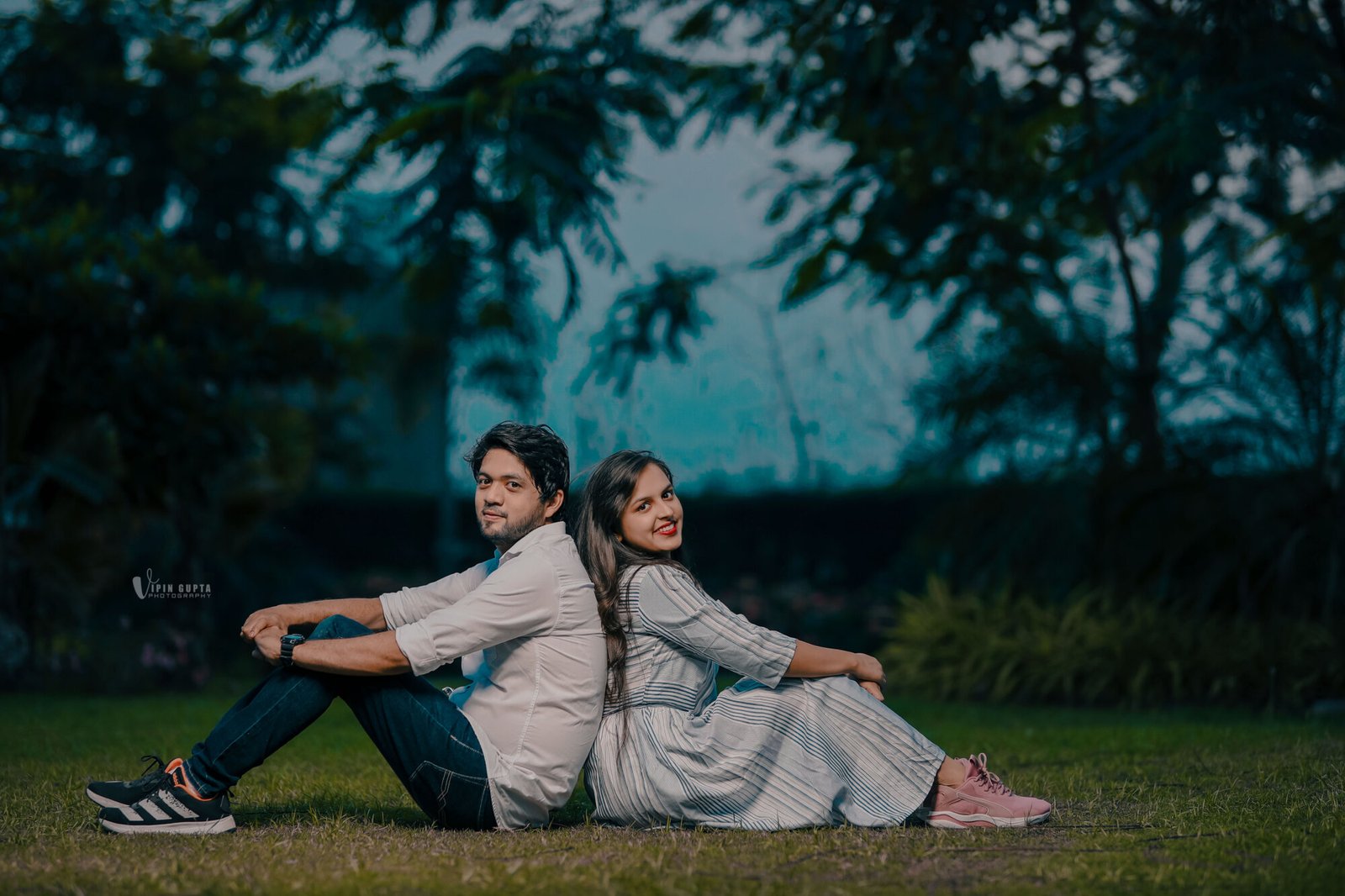 Pre-wedding shoot in the garden at Mangli Lake Farm