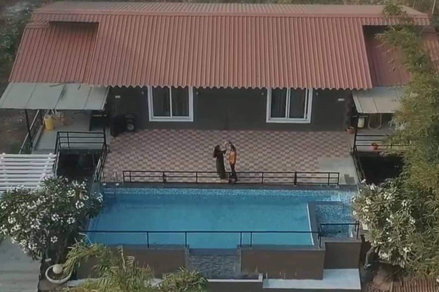 Bougan Villa at Mangli Lake Farm